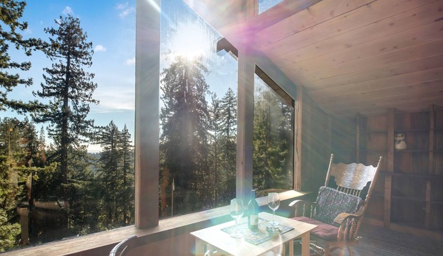 Beautiful Redwood Forest Retreat Stunning View 45acre WiFi