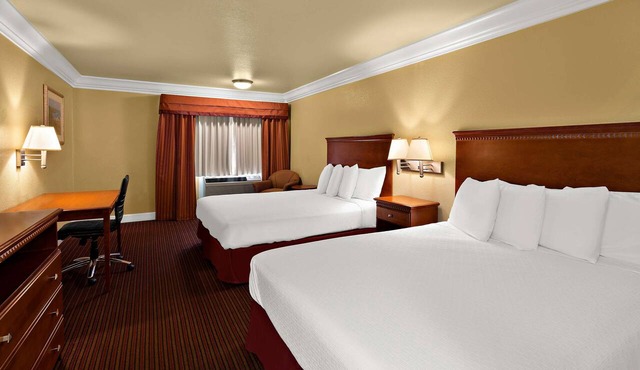 Best Western Willits Inn