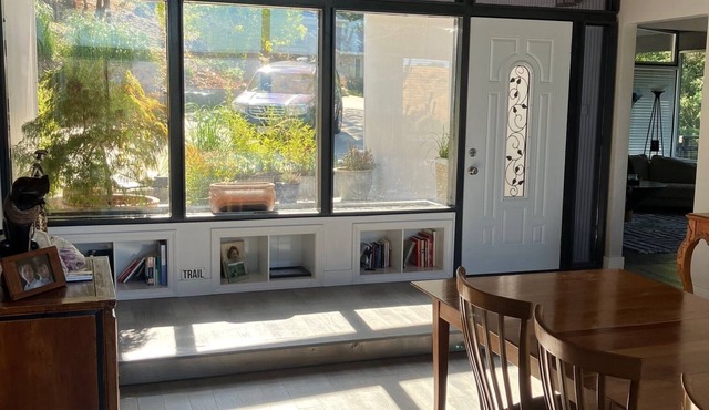 Bright, Airy, Home with Views, Deck