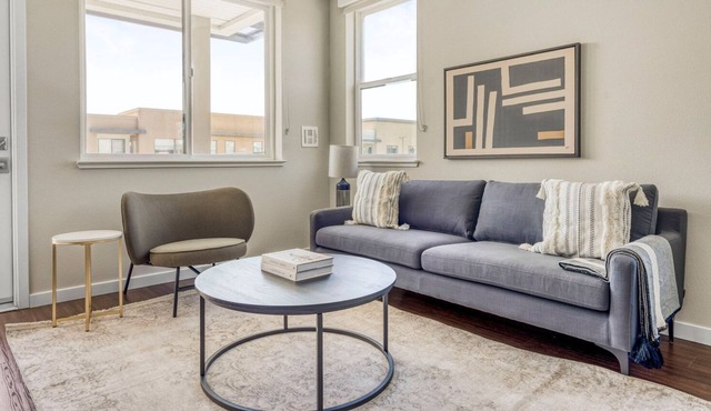 Bright Sunnyvale 1BR w/ Pool, W/D & Gym, near FB & Google, by Blueground