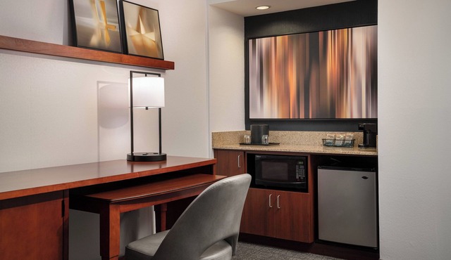 Courtyard by Marriott Pleasanton