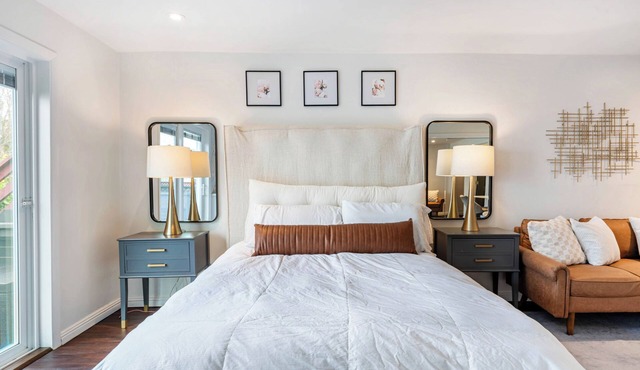 Elegant Glen Park Studio with Private Deck and Designer Finishes