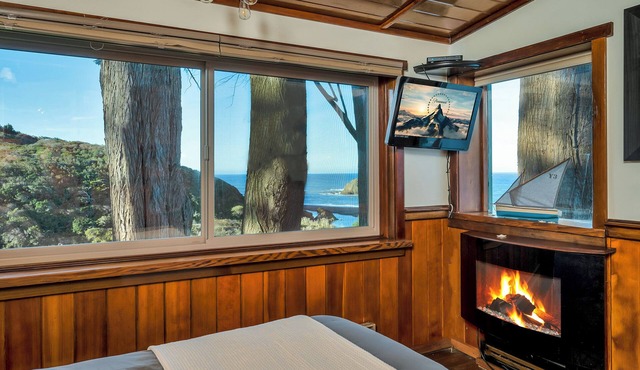 Elk Cove Inn & Spa