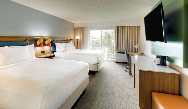 Ensuring a Very Comfortable & Memorable Stay! Near Jack Drago Park