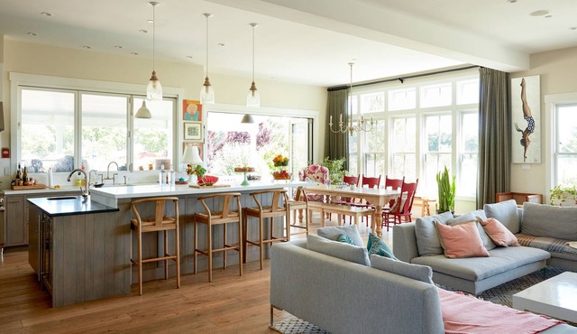Fabulous Sonoma Farm House