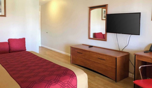 Garden Inn & Suites Oakland Airport