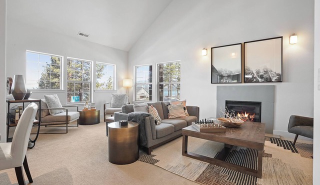 Heavenly Lakeview - Modern Tahoe Escape in South Lake Tahoe