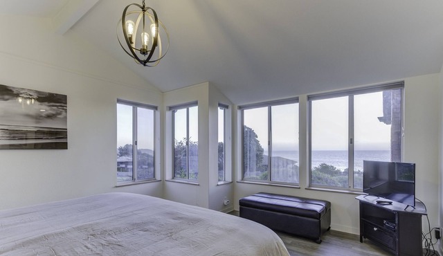 Hilton House In Gualala With Ocean Views 3 Bedroom Home by Redawning