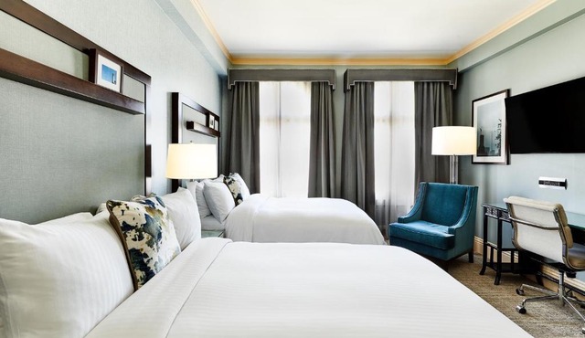Hotel Shattuck Plaza