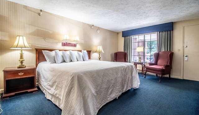 King room - 1 King bed in OGUNQUIT