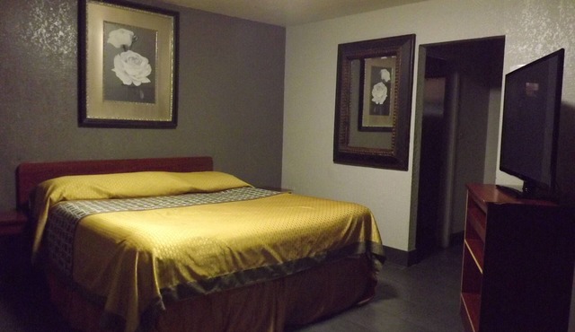 Laurel Inn