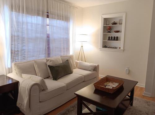 Mid Century Style Cottage Near Historic Downtown in Eustis
