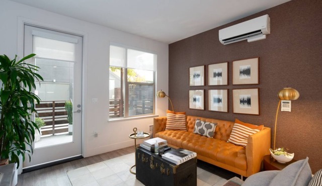 Modern 1BR at Roen Menlo Park – Pool & Fire Pit