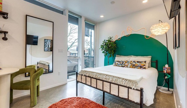 Modern Artist Loft | Canvases, Coffee & Comfort