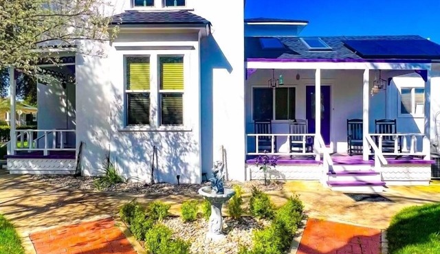 Modern Victorian! Walk Downtown W/Firepit in Paso Robles