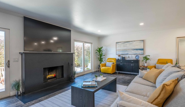 Monterey Bay Oasis STR26-0001- Comfortable Living 3-bedroom House