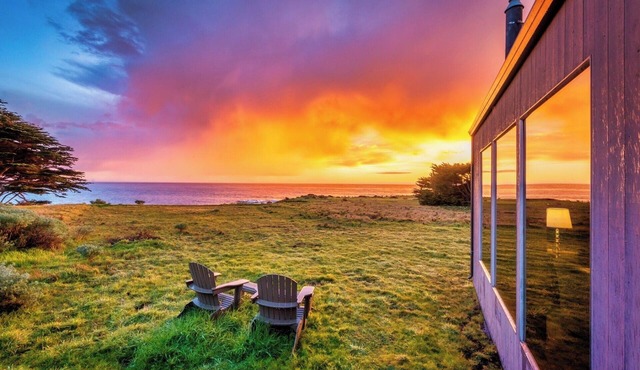 Oceanfront Bluff Home | Golf Privileges