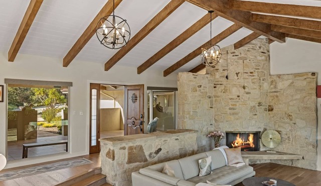 Olympus: New 3B 3BA w Bonus Room, Valley Views in Carmel