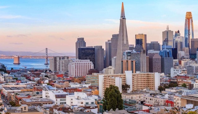 Perfect Private Getaway in Downtown Mountain View!