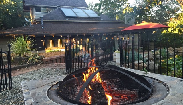 Petaluma Koi Pond Retreat . very relaxing and close to wine country.