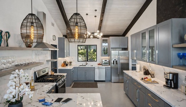 Pool - Hot Tub - Sauna | Wine Country Oasis Views