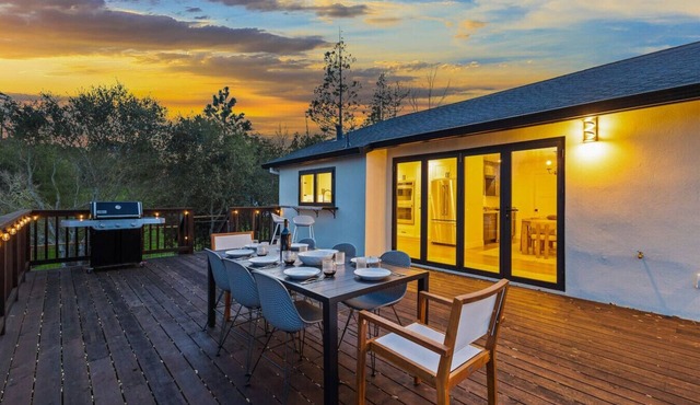 Refined Luxury, Vineyard Views Close to Healdsburg