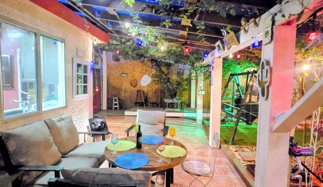 Relax at this peaceful retreat, where comfort and nature come together