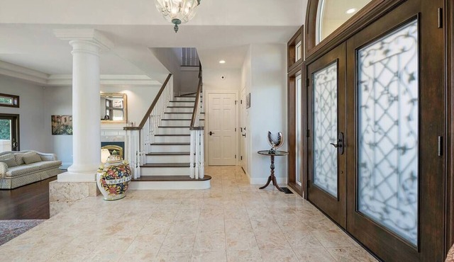 Serenissima Terrace-Hilltop Luxury Home with Serene Gardens and Panoramic Views