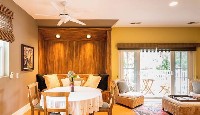 Spacious Honeymoon Suite in Saint Helena