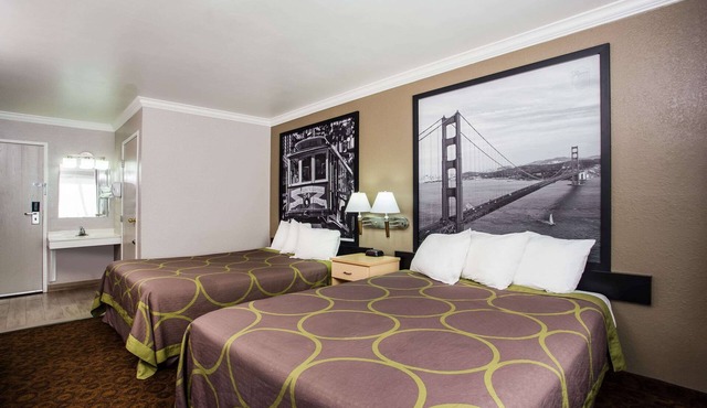 Super 8 by Wyndham Vacaville