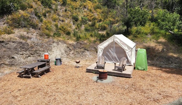 Tentrr Signature Site - Mystic Mountain Redwood Grove Camp