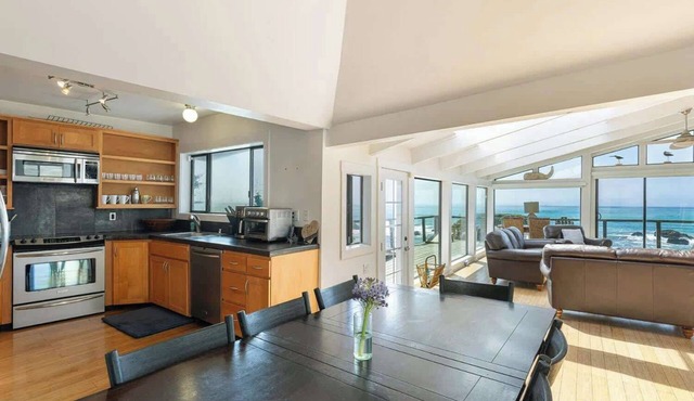 The Horizon House – Bodega Bay Oceanfront Escape! in Bodega Bay