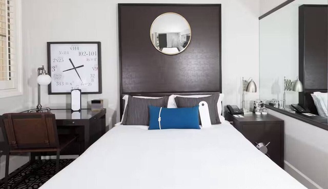 Top Corner Hideaway Room w/Free Breakfast | 1 Mile to Oracle Park