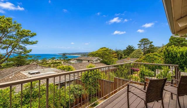 Tranquil 4-bedroom house in charming Carmel-by-the-Sea