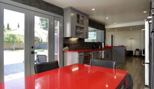 Vineyard View Designer House in Napa Valley
