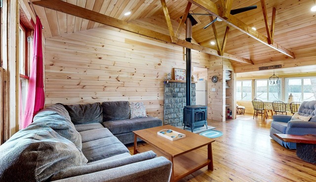 Waterfront, dog-friendly cabin on China Lake with dock, canoe & firepit in China