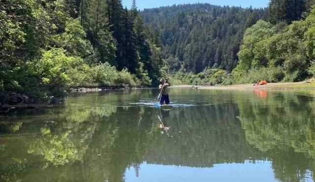 Wine Country Russian River~Local Beach~Kayaks Incl~Hot tub~Outdoor Bar~ Families