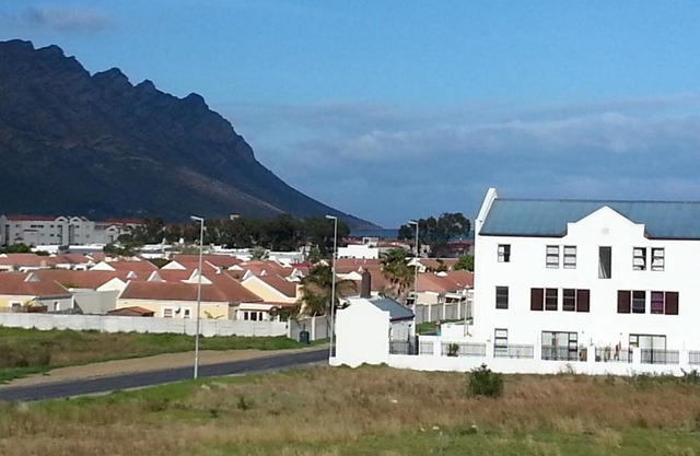 159 Labella