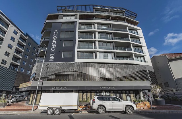 407 The Cosmopolitan, Sea Point Apartment