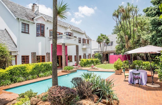 5th Avenue Gooseberry Guest House