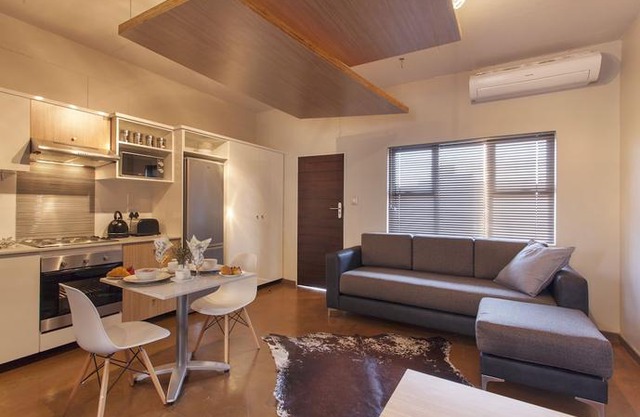 Akanani Apartments