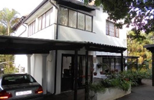 Aliwal Shoal Lodge 