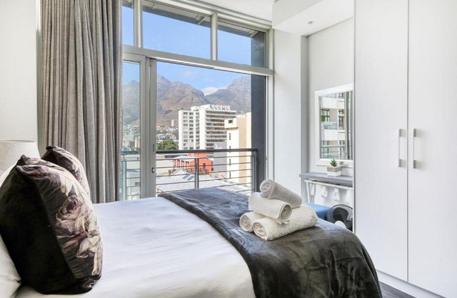 Backup-Power Mountain View Trendy Apartment