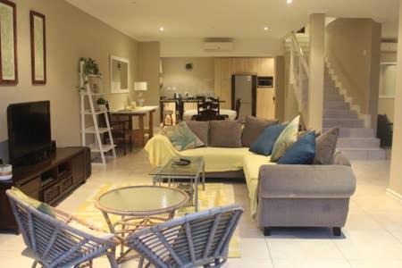 Beach Haven - 45 Sovereign Sands