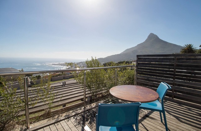 Camps Bay One Bedroom apartment - The Crystal