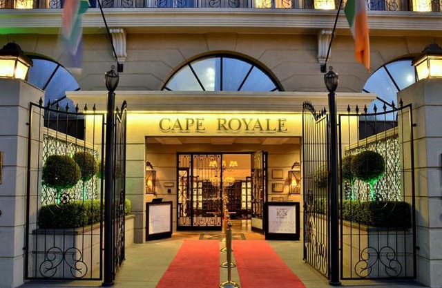 Cape Royale Luxury Suites