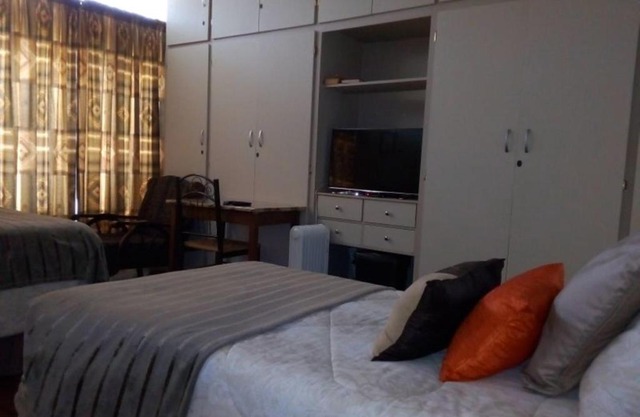Casa Villa Guest House Carletonville - Suite 4