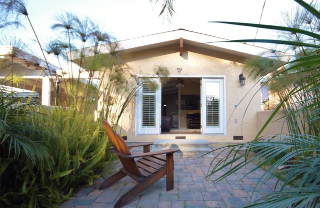 Classic Beach House - Walk to Seacliff Beach in Aptos