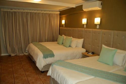 Crystal Lodge 