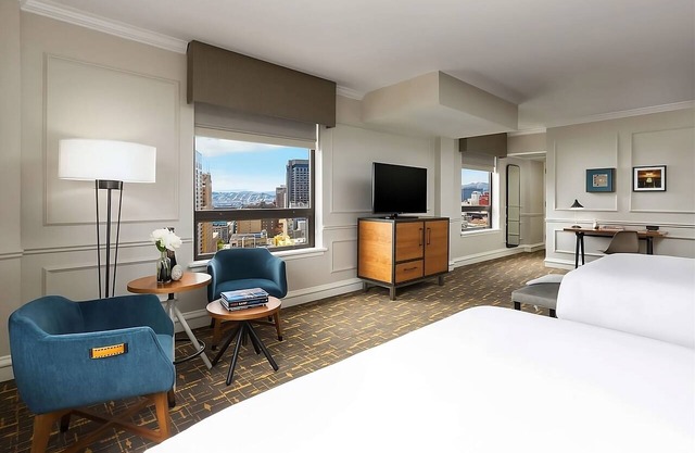 Experience San Francisco Like Never Before! 2 Pet-Friendly Units,On-Site Dining